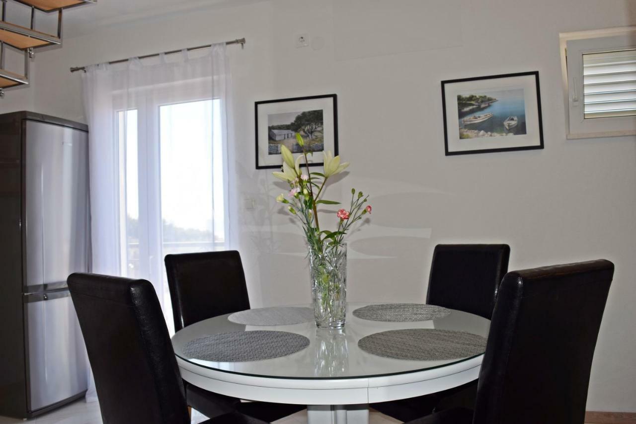 פודסטראנה Apartment Marko מראה חיצוני תמונה
